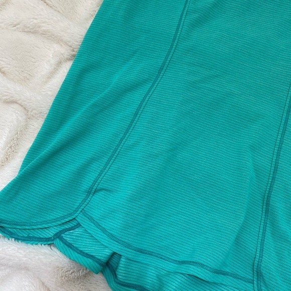 Lululemon Run Righteous tank top size 4-6, mint green open back athletic tank - Picture 5 of 6